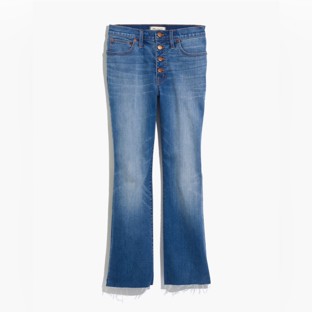 Madewell Cali Demi-Boot Jeans in Daly Wash: Button-Front Edition - Picture 3 of 12